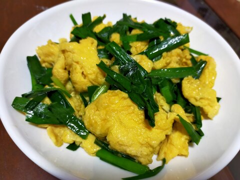ニラ玉子炒め物
